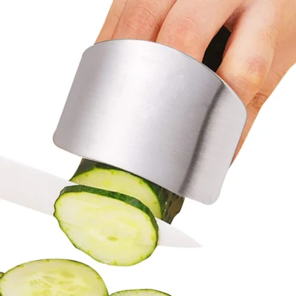 Stainless Steel Finger Guard Cutting Protector – Safe Chopping Hand Shield for Kitchen Use (1pc)