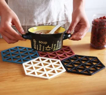 PVC Non-Slip Tea Coaster & Heat-Resistant Placemat – Hollow Design Cup Mat for Mugs, Bowls, & Pots – Anti-Slip & Anti-Heat Pad
