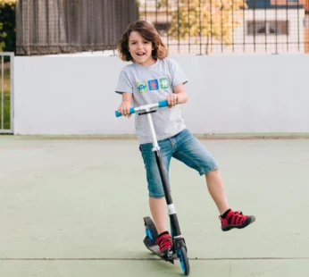 Foldable Kids Ride-On Scooter – 2-Wheel, Height Adjustable (Ages 4-8, Multicolor)